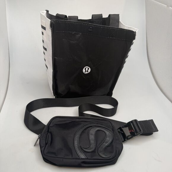Lululemon Belt Sling Bag Black Nylon Large Logo 1L - 7" x 5" x 2" Waist Fanny - Picture 3 of 16
